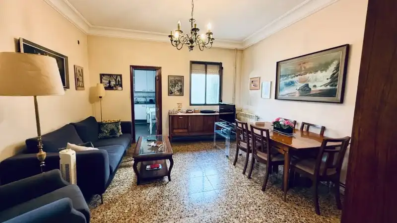 Living room of Flat for sale in  Madrid Capital  with Heating, Private garden and Parquet flooring