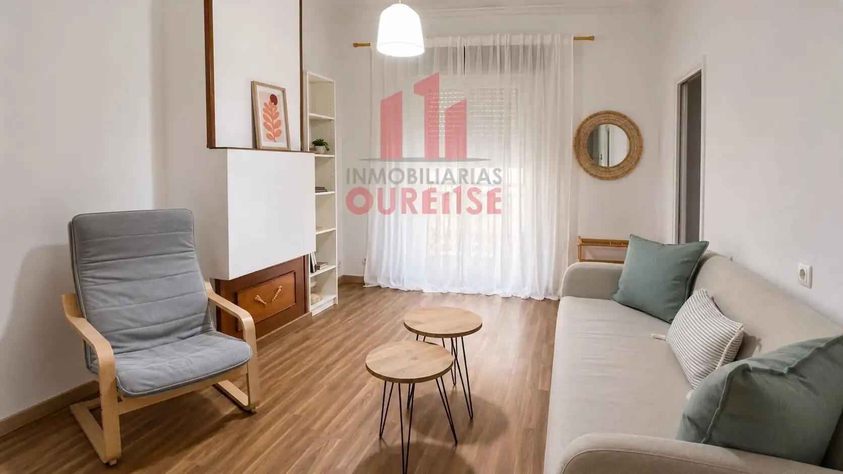 Living room of Flat for share in Ourense Capital   with Heating, Furnished and Balcony