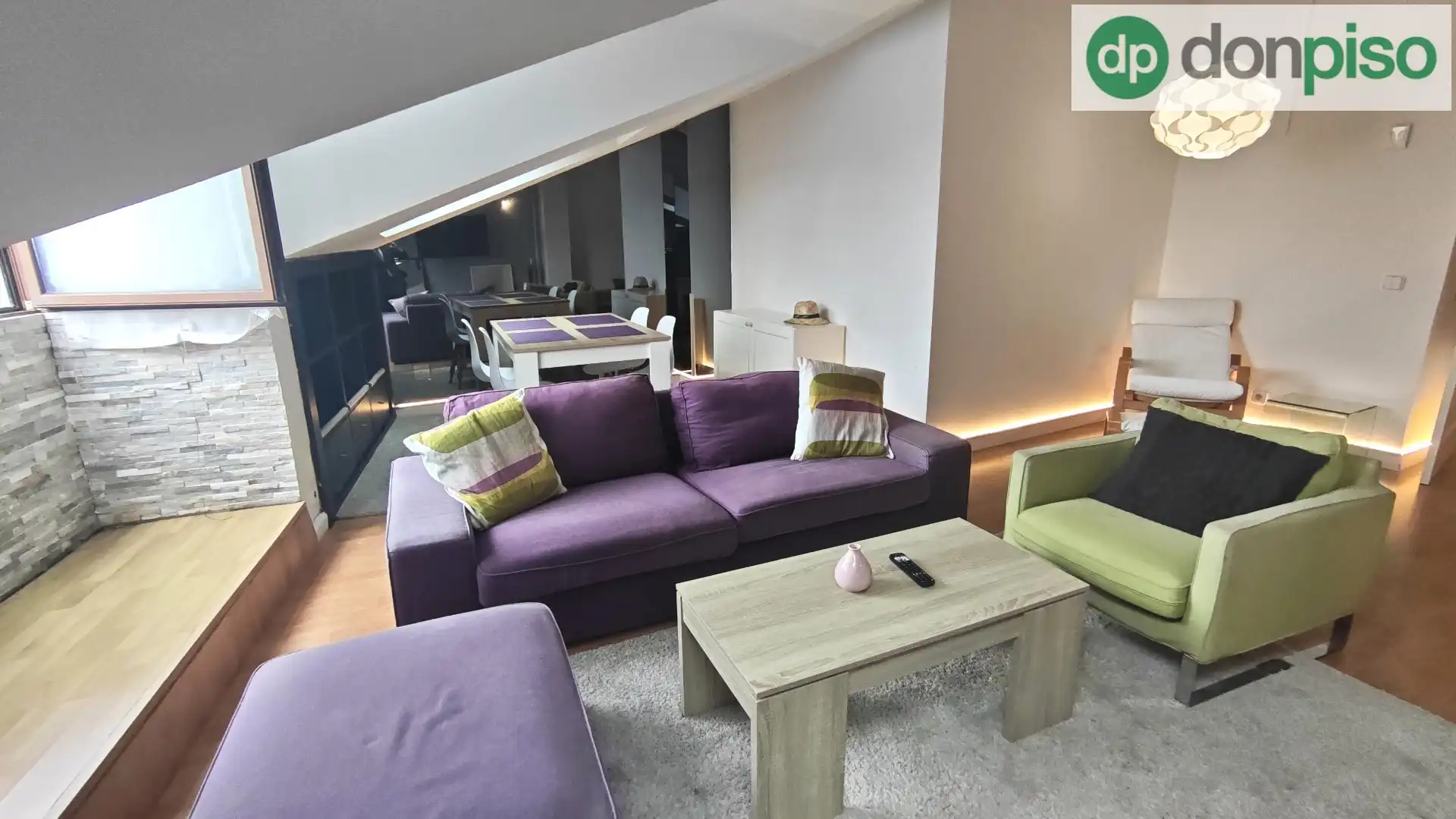 Sala d'estar de Dúplex en venda en Santander amb Calefacció i Moblat