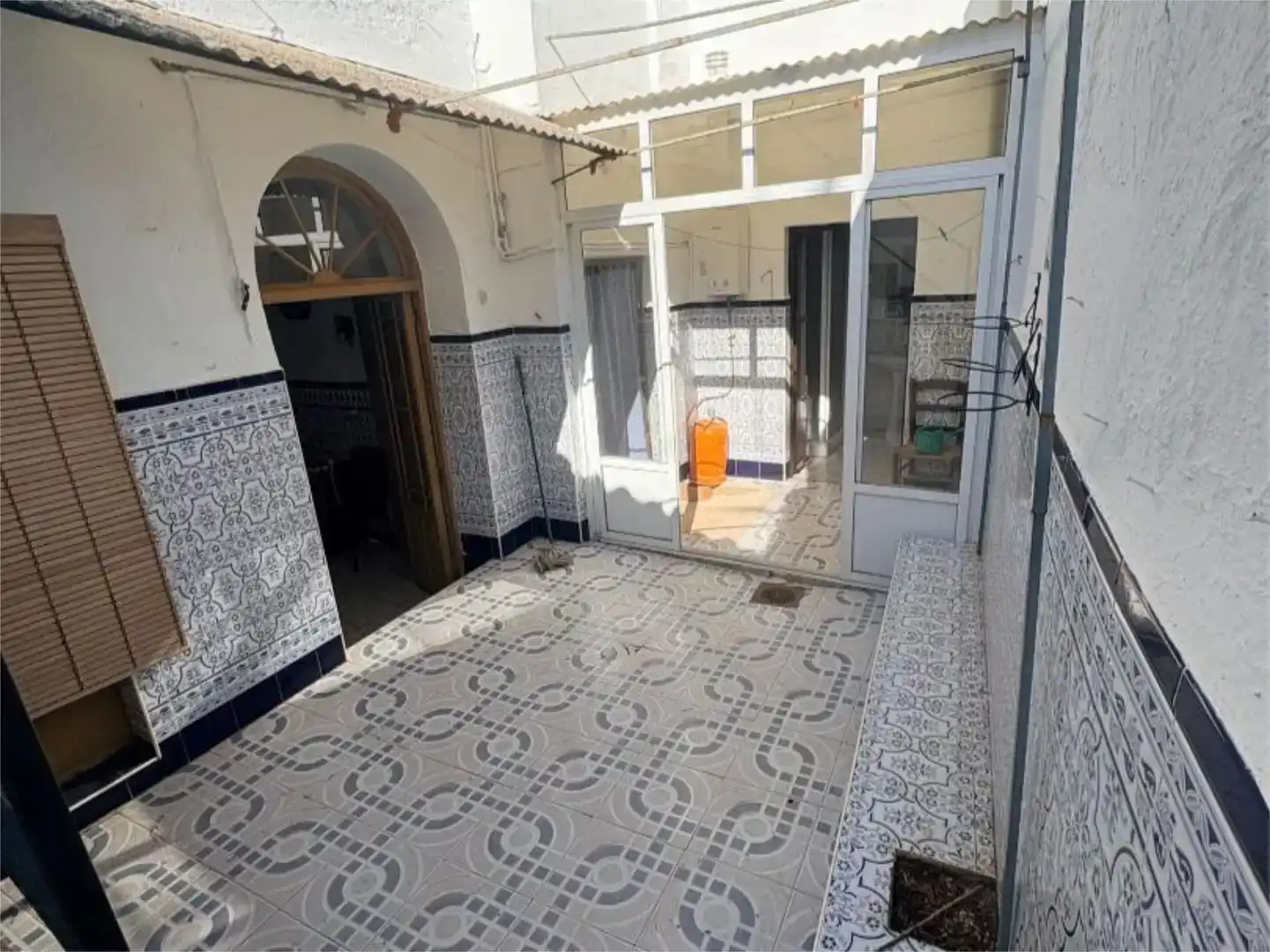 Casa adosada en venta en Fuentes de León, Badajoz