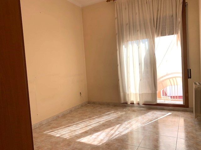 Flat for sale in Carretera de Mena, Llefià, Artigues - Llefià