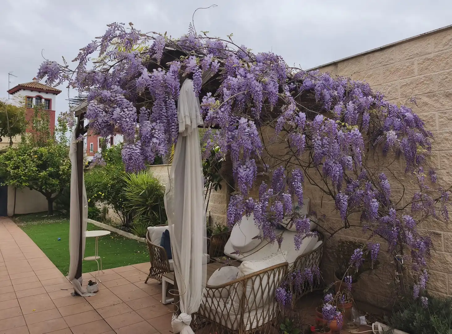 Terrassa de Casa o xalet en venda en Espartinas Pueblo