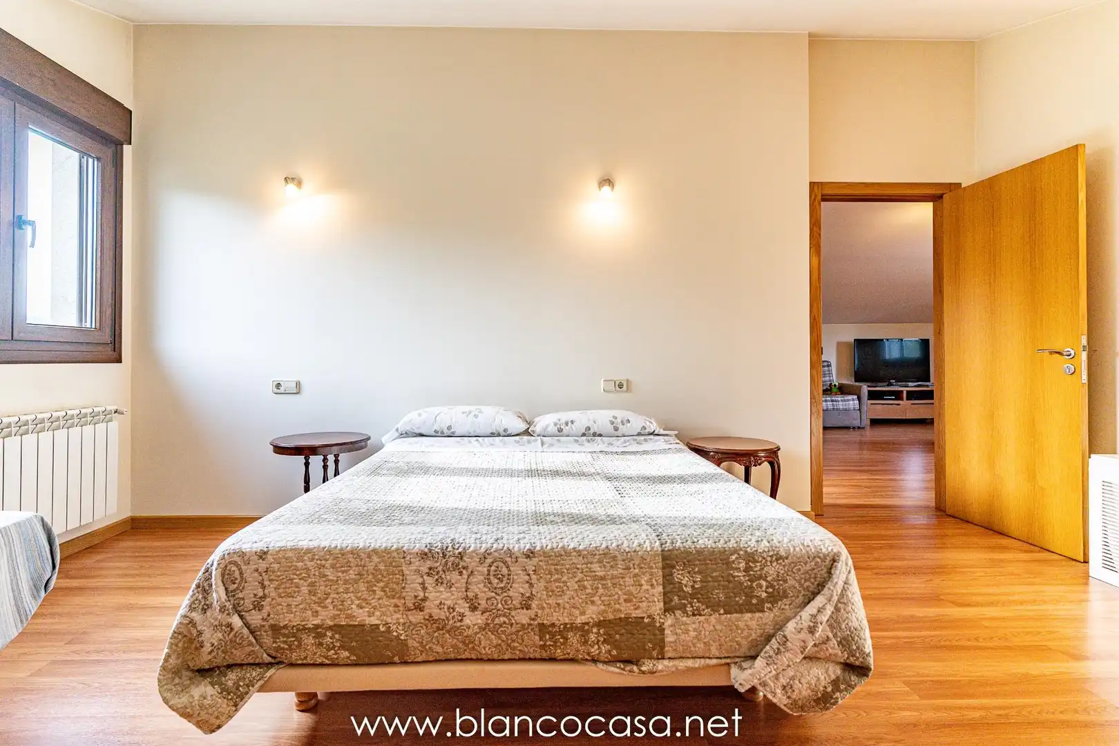 Habitación de Casa o chalet en venta en Carballo con Calefacción, Trastero y Amueblado