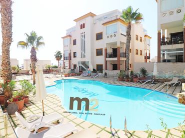 Apartament amb piscina en venda a Carrer Alfons X el Savi