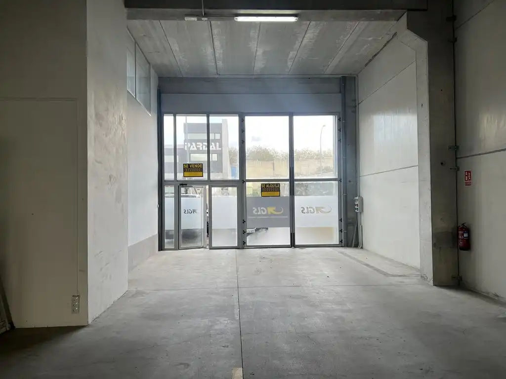 Nave industrial en venta en Santiago de Compostela 