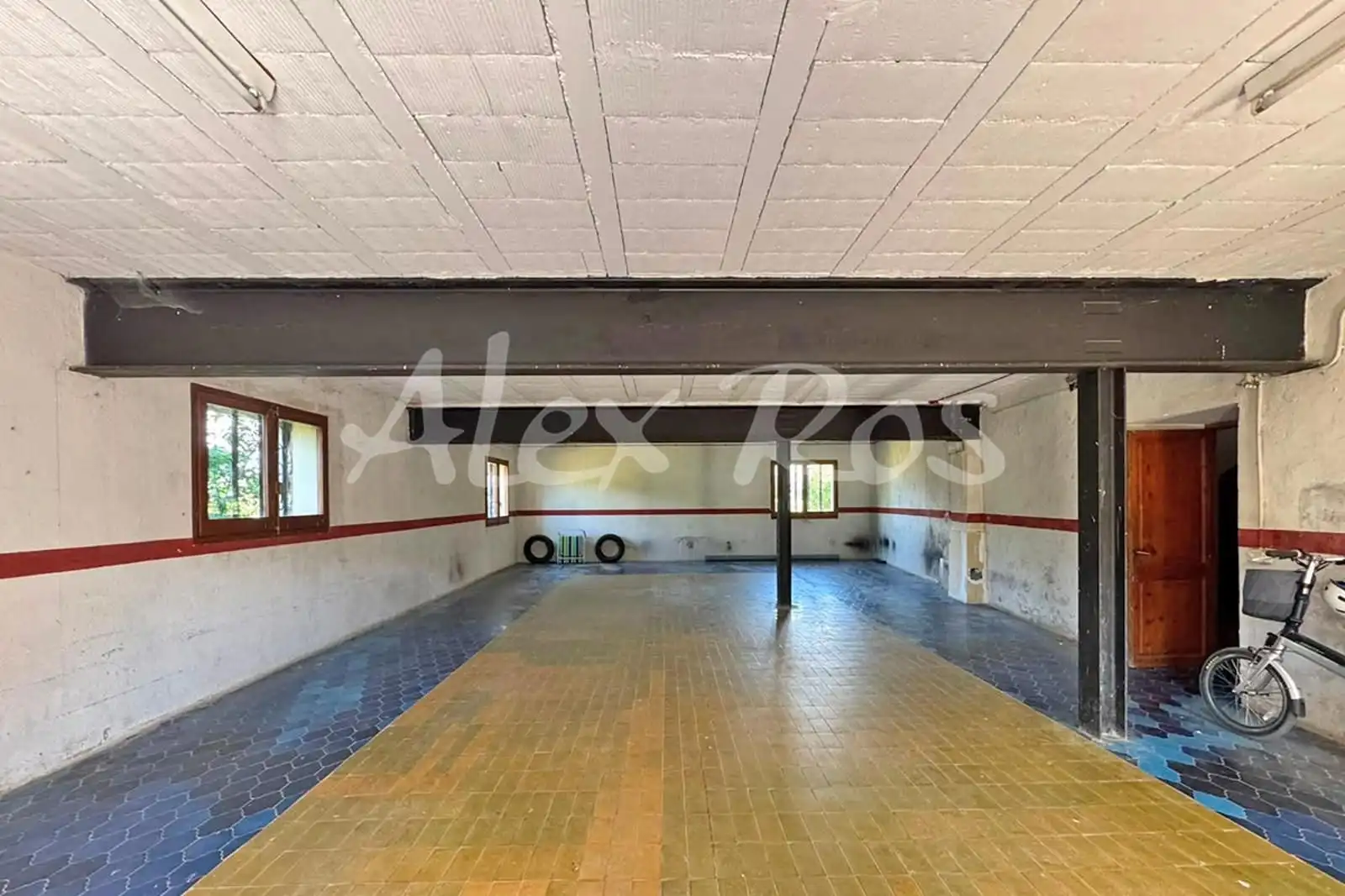 Parking de Ático en venta en Prats i Sansor con Calefacción y Trastero