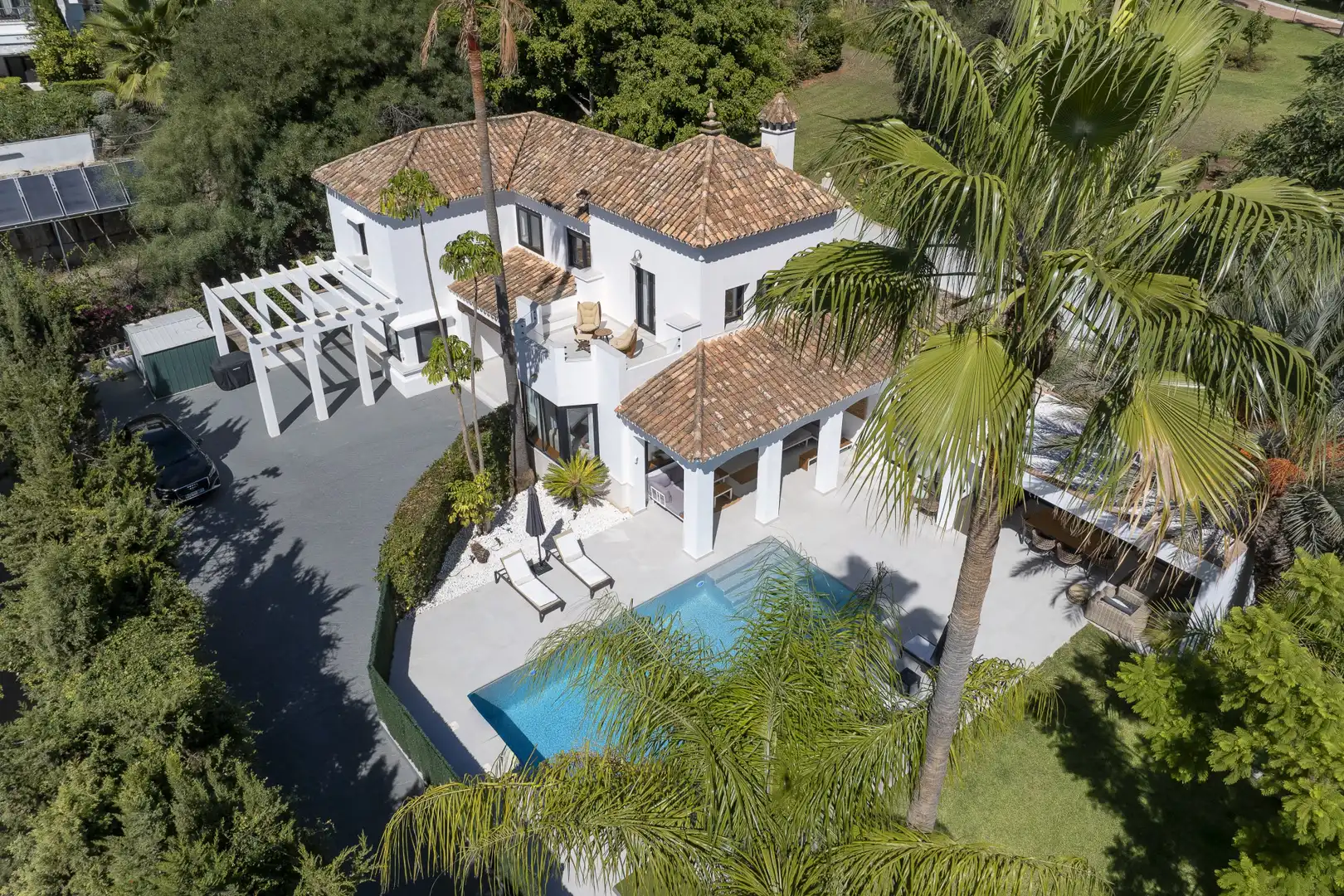 Casa con piscina en venta en El Paraíso, imagen 2