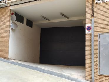 Aparcament amb ascensor en venda a Tarragona