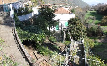 Vista exterior de Casa o xalet en venda en Vega de San Mateo amb Jardí privat i Terrassa