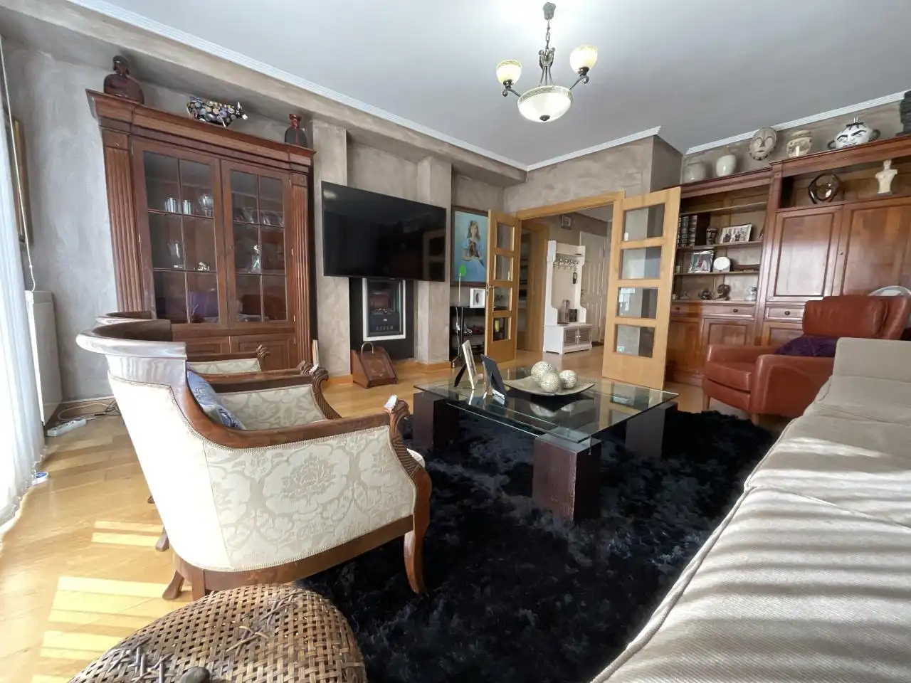 Sala d'estar de Casa adosada en venda en Cirueña amb Calefacció, Jardí privat i Parquet