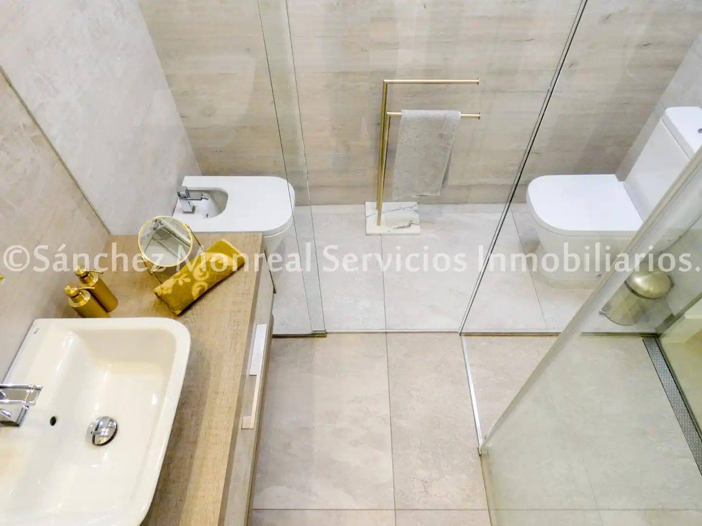Baño de Casa o chalet en venta en Alcázar de San Juan con Aire acondicionado, Calefacción y Jardín privado