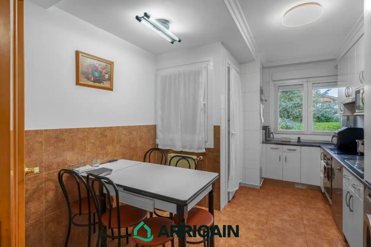 Piso en venta en Donostia - San Sebastián  con Calefacción, Trastero y Balcón