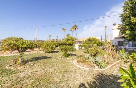 Casa o xalet en venda en Elche / Elx amb Jardí privat, Terrassa i Piscina