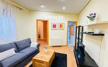 Living room of Flat to rent in  Madrid Capital  with Air Conditioner and Terrace