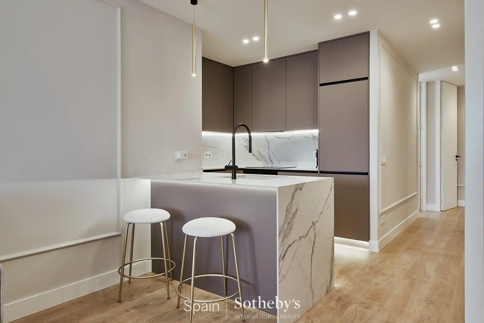 Cocina de Apartamento en venta en Madrid con Aire acondicionado, Calefacción y Terraza