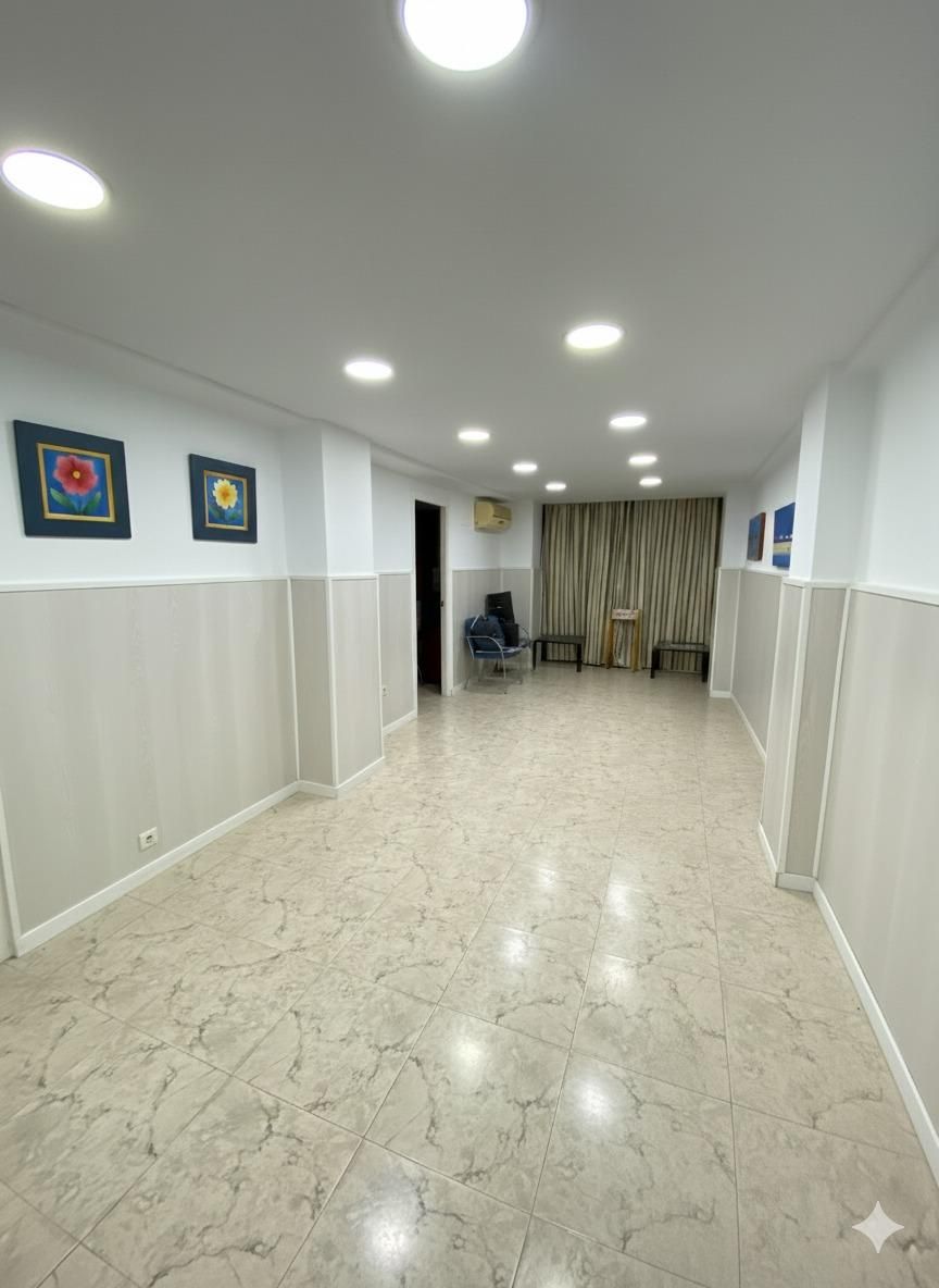 Flat for sale in Málaga Capital  with Air Conditioner and Private garden