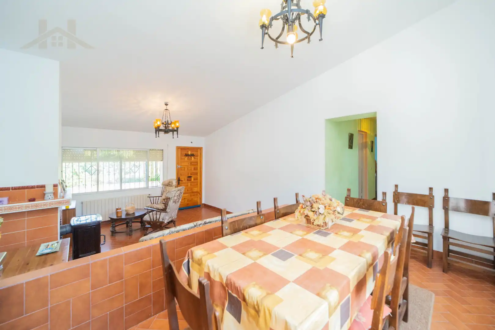Dining room of Houses for sale in Navahondilla  with Heating, Private garden and Terrace