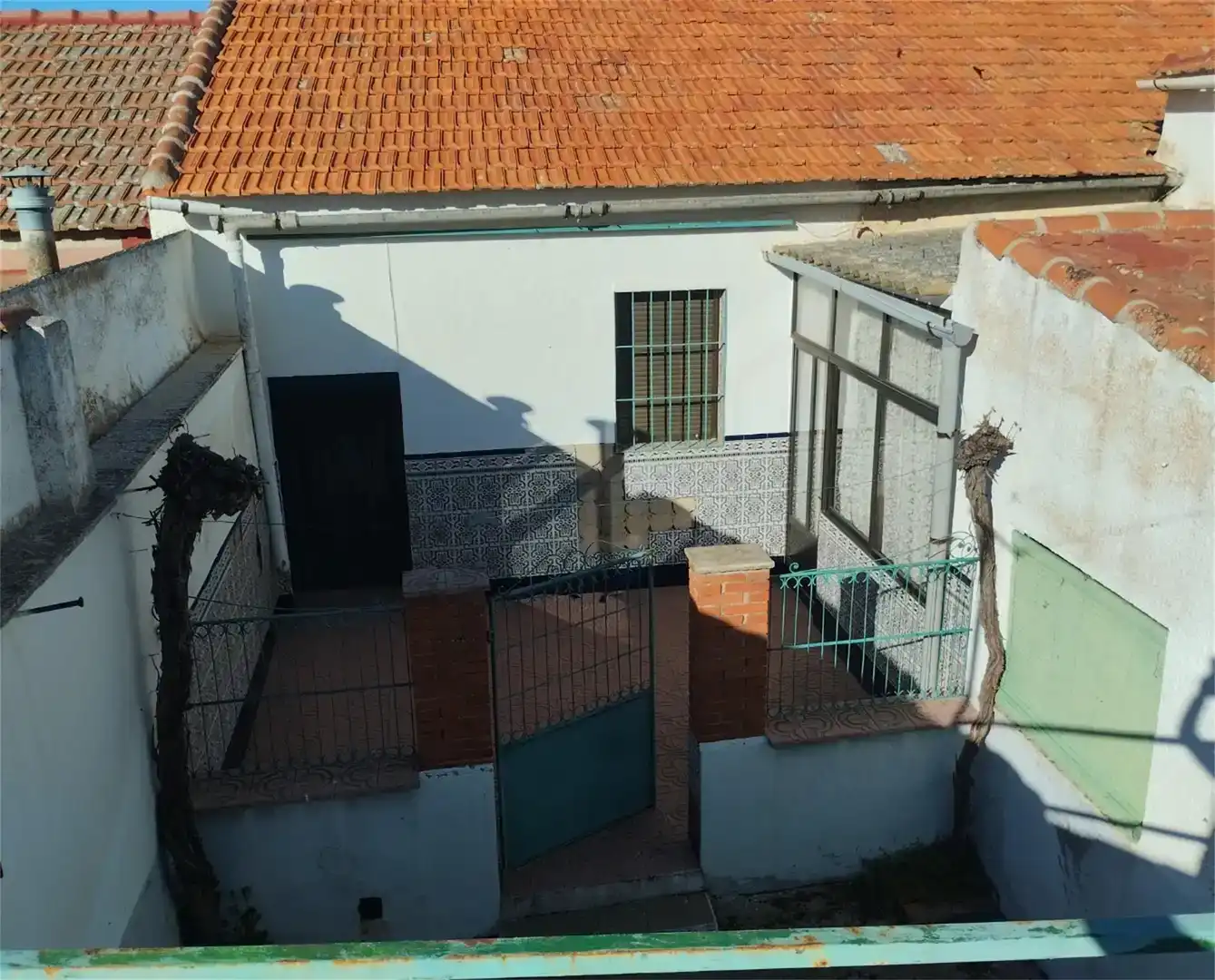Vista exterior de Casa adosada en venda en Almodóvar del Campo