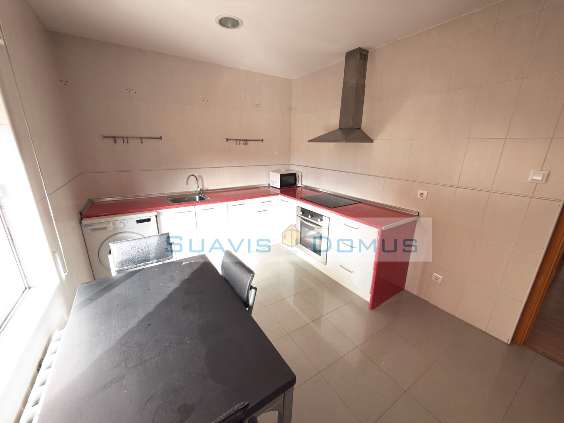 Kitchen of Flat for sale in Zamora Capital   with Heating, Oven and Balcony
