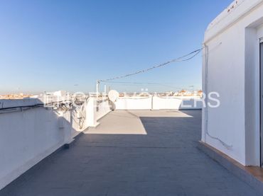 Ático con ascensor en venta en Patraix