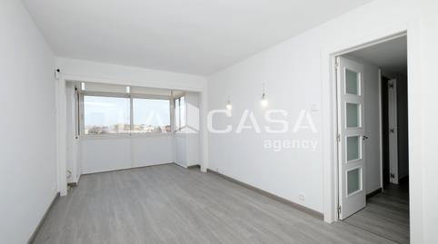 Photo 4 of Flat for sale in Porta,  Barcelona Capital