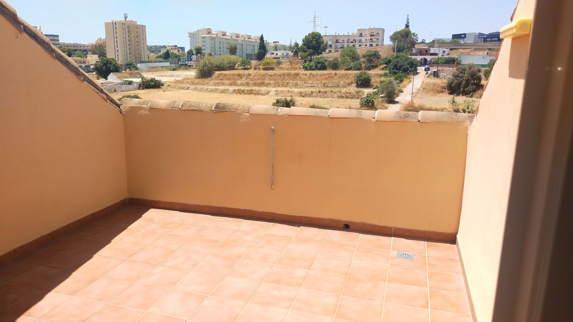 Terrassa de Àtic de lloguer en Fuengirola amb Aire condicionat, Terrassa i Forn