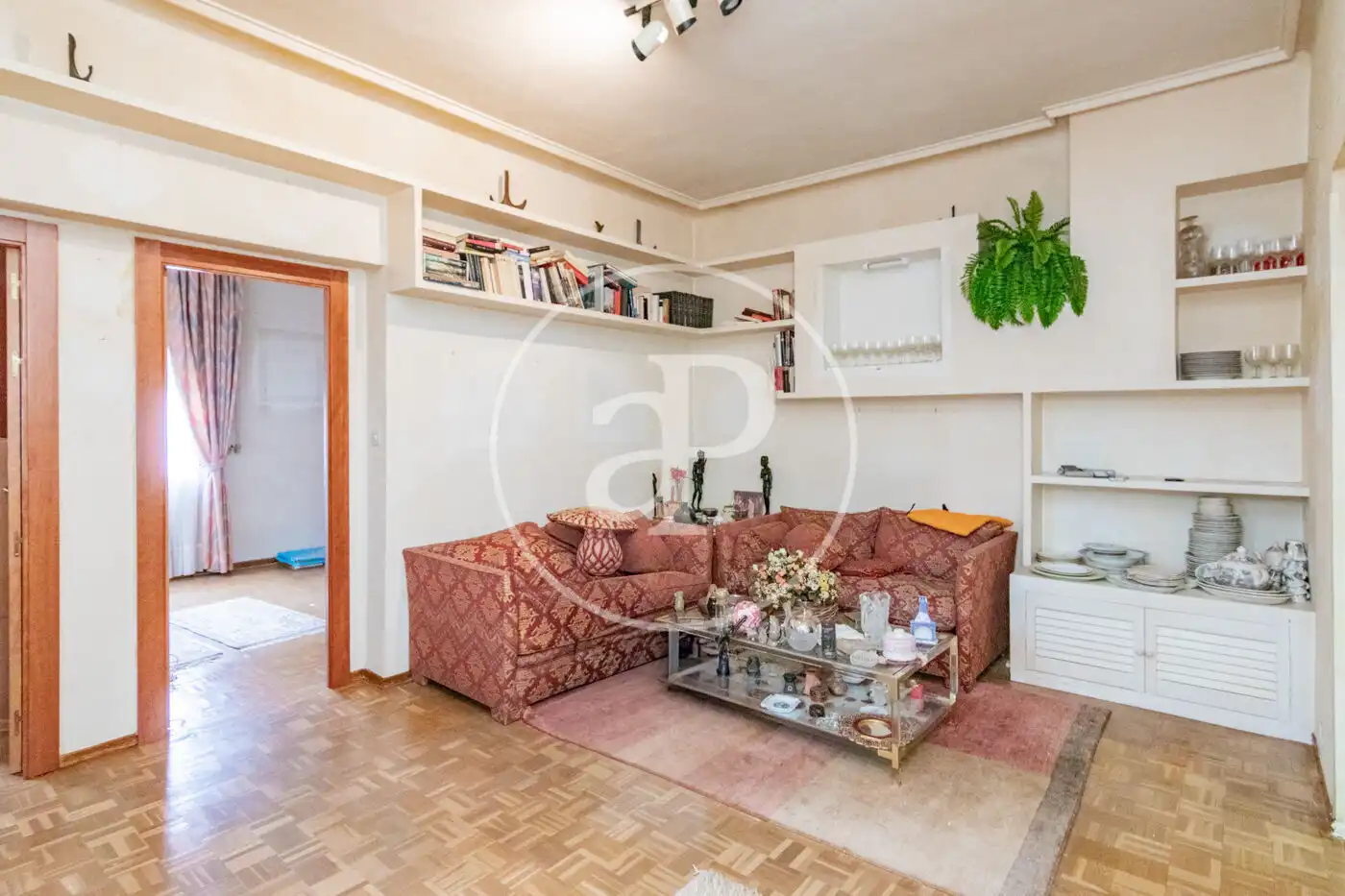 Sala de estar de Piso en venta en  Madrid Capital