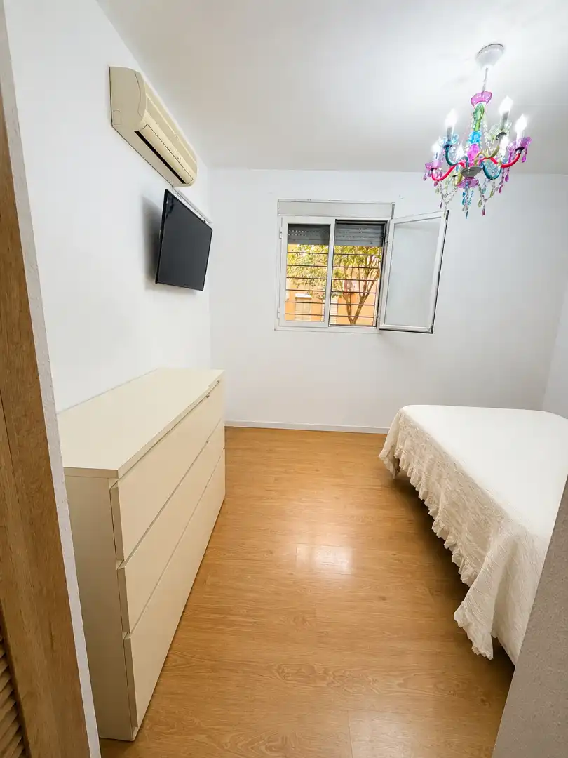 Habitación de Piso en venta en Sevilla