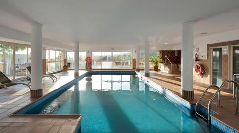 Foto 3 de Apartament en venda a Calle Pico Alcazaba, 15, Benatalaya, Málaga