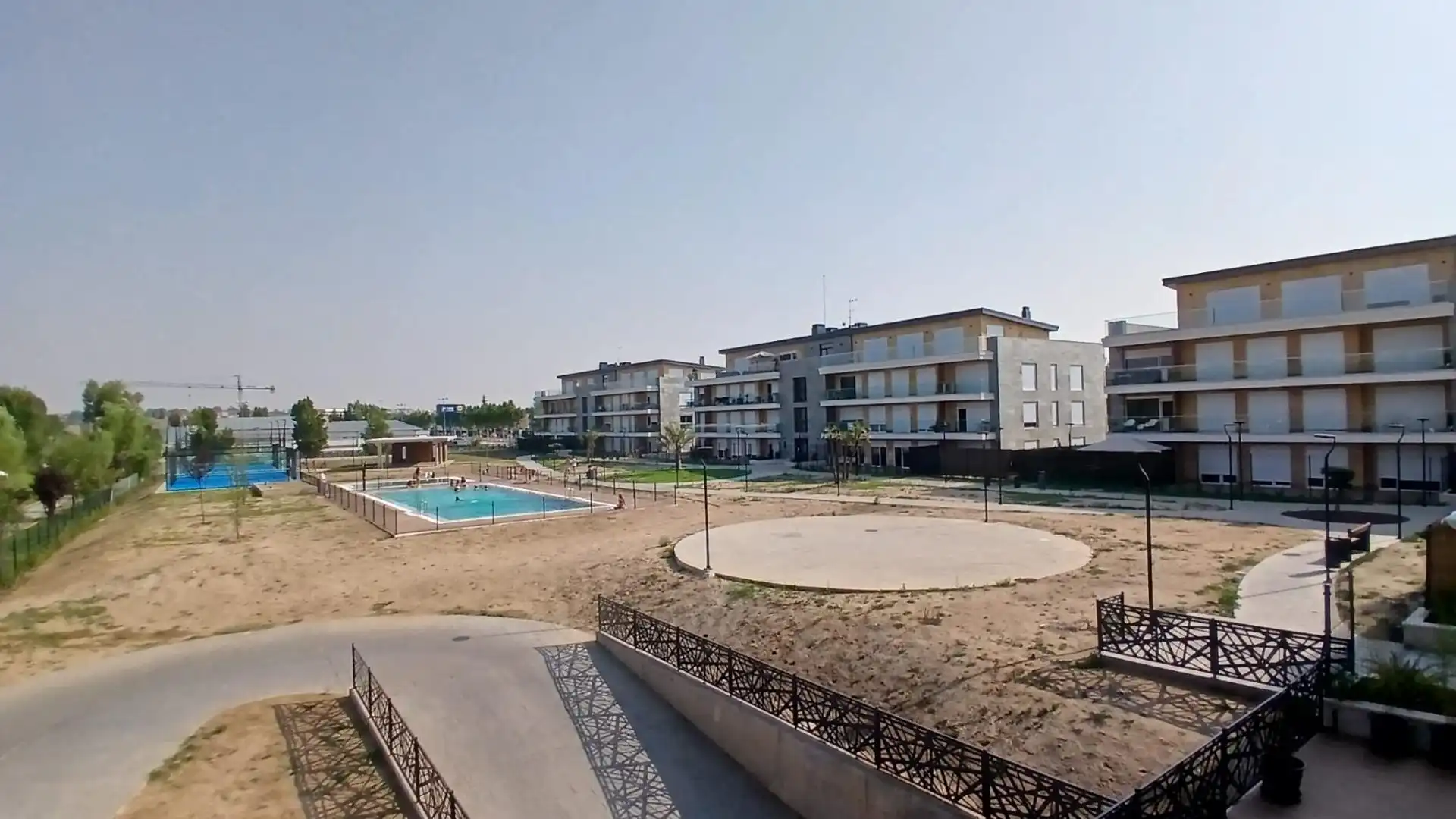 Piscina de Piso en venta en Santa Marta de Tormes con Calefacción, Terraza y Trastero