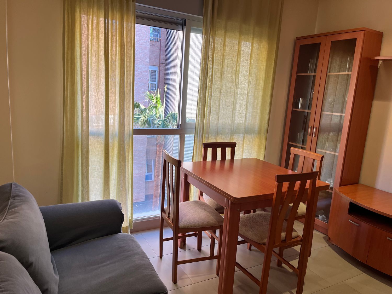 Comedor de Piso de alquiler en  Murcia Capital con Aire acondicionado, Calefacción y Trastero