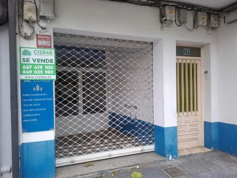 Geschaftsraum zum Verkauf in Viveiro