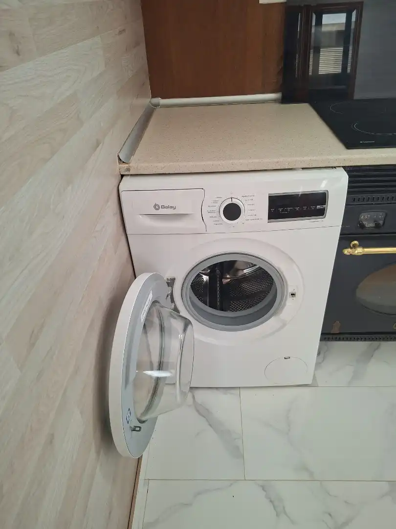 Flat for rent in Valencia  with Furnished, Oven and TV