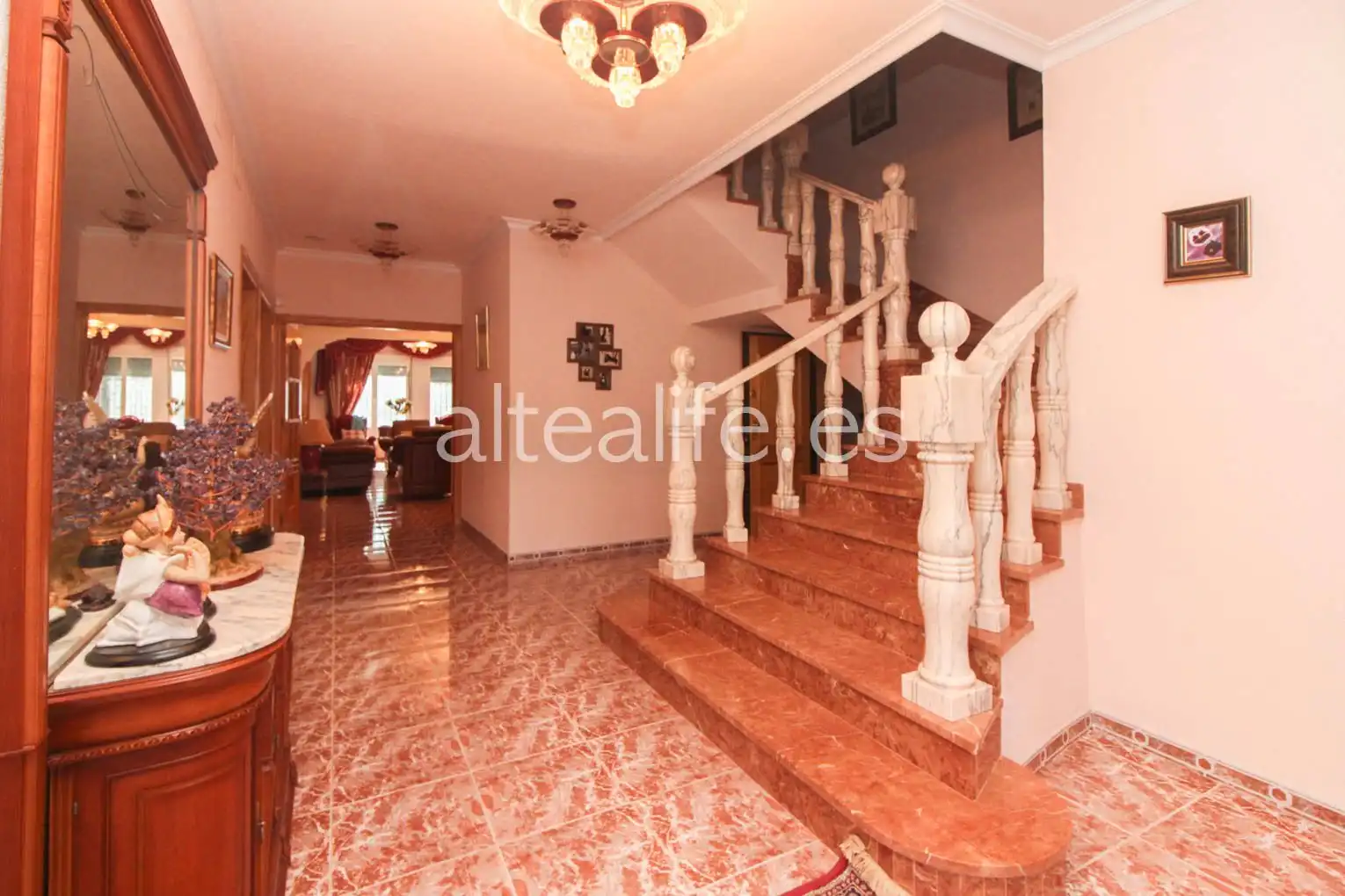 Casa o chalet en venta en L'Alfàs del Pi con Aire acondicionado, Calefacción y Jardín privado