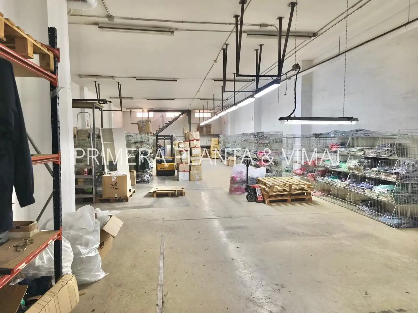 Nau industrial de lloguer en Mataró