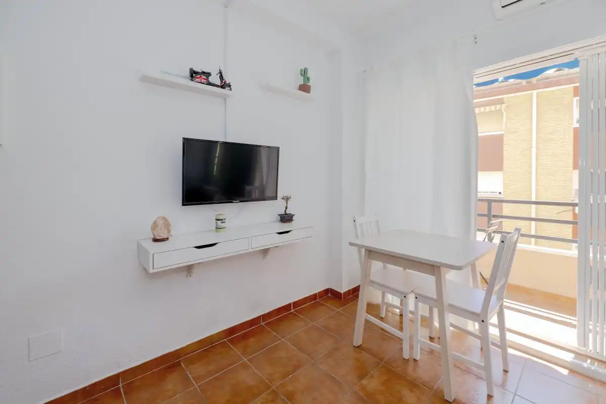 Sala de estar de Estudio en venta en Torremolinos con Aire acondicionado, Calefacción y Terraza