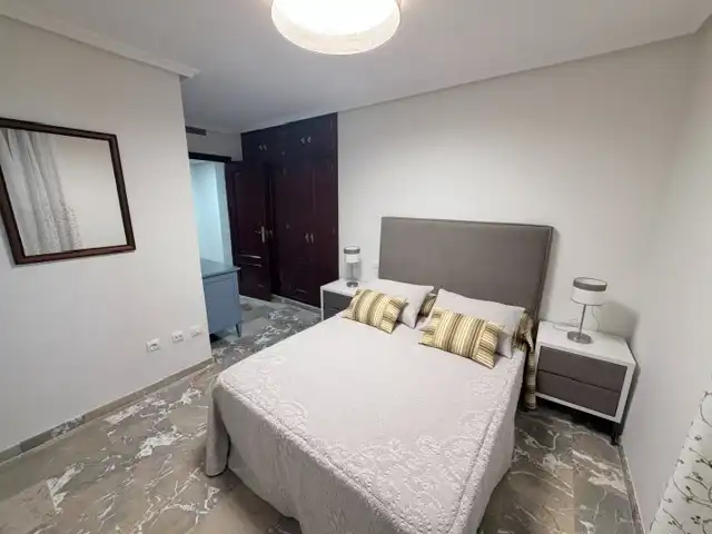 Bedroom of Flat for rent in Huelva  with Air Conditioner, Heating and Furnished