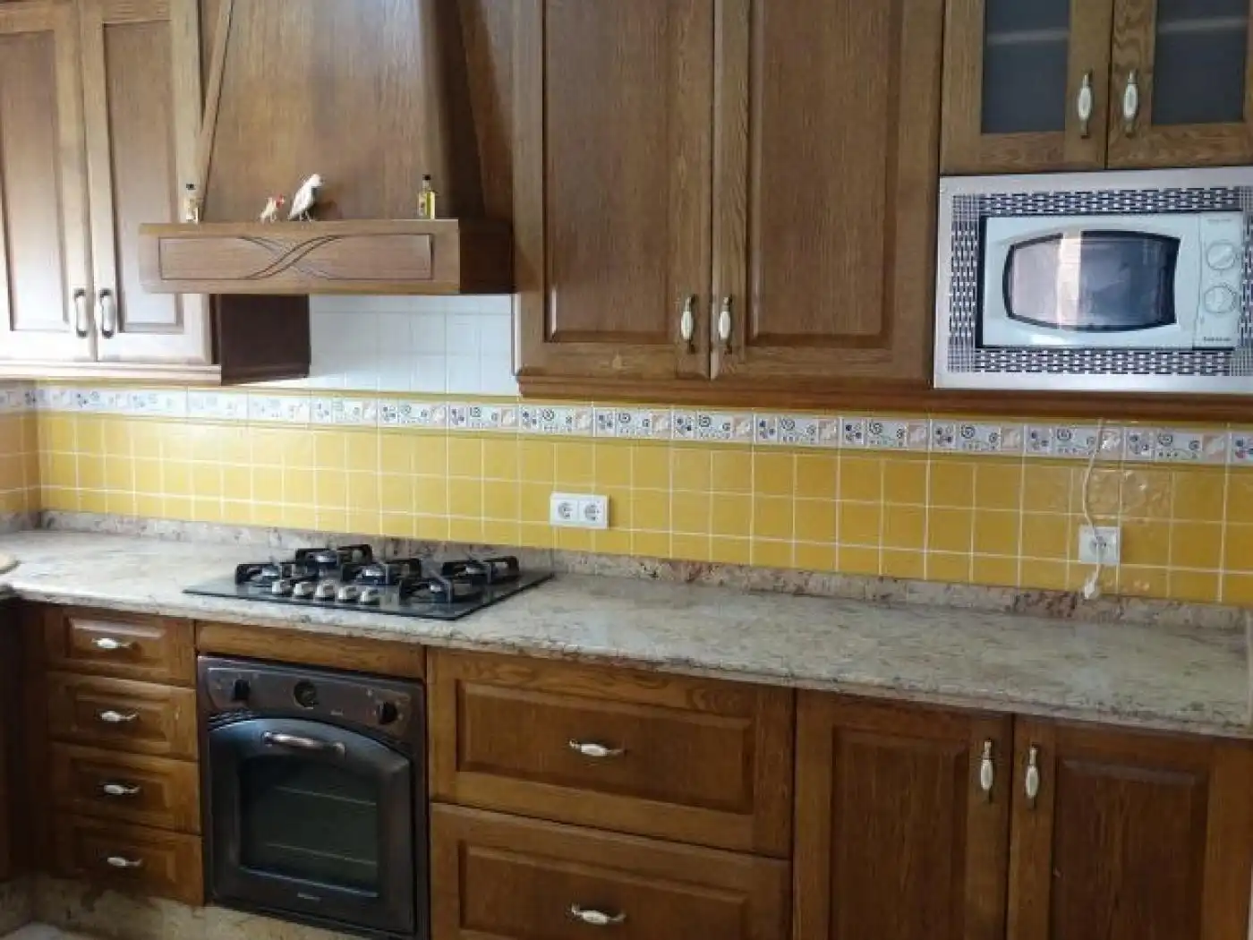 Cuina de Casa o xalet en venda en Villanueva del Rosario amb Aire condicionat, Terrassa i Moblat