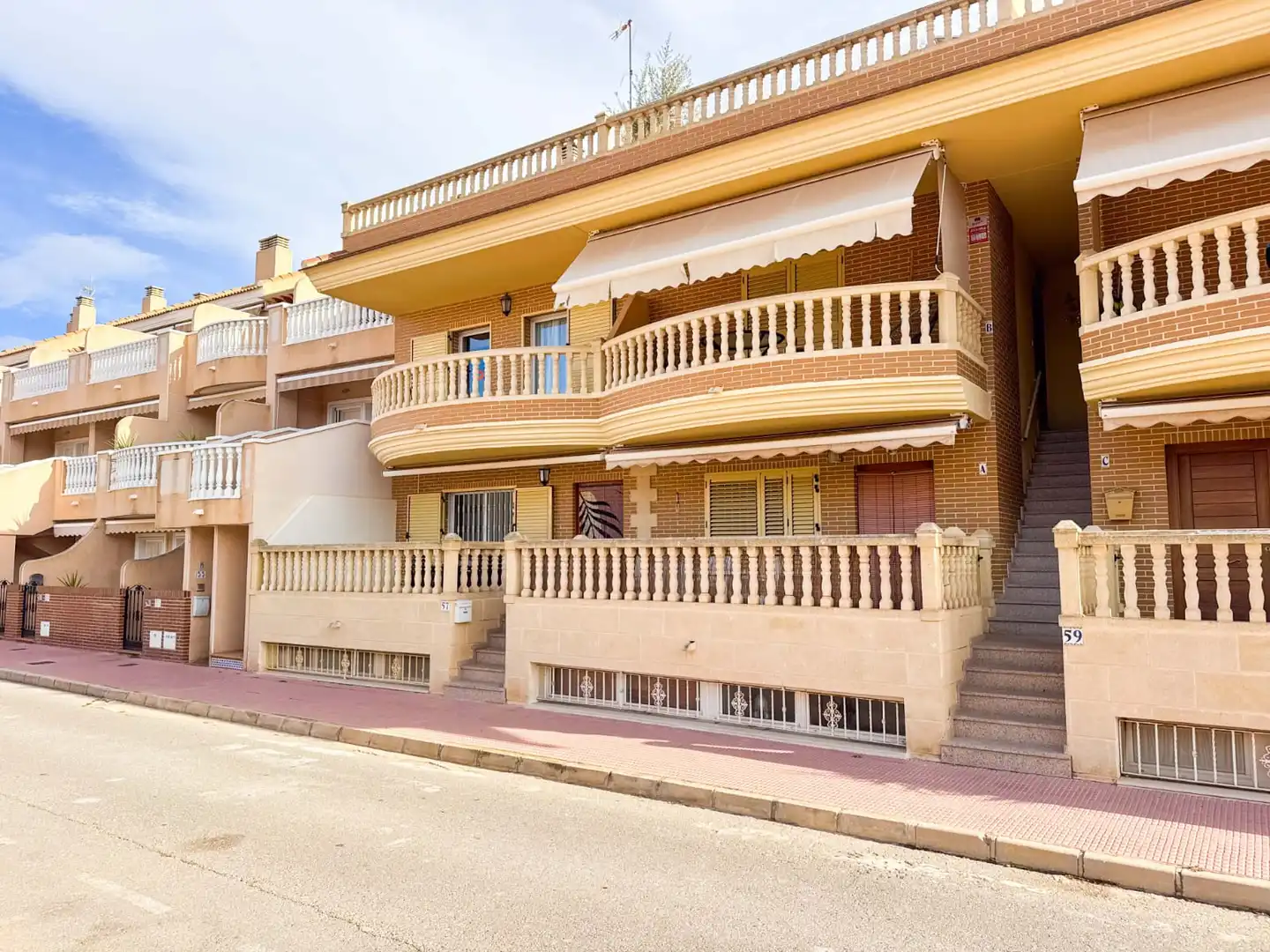 Bungalow con terraza en venta en Carrer Rafael Alberti, imagen 40