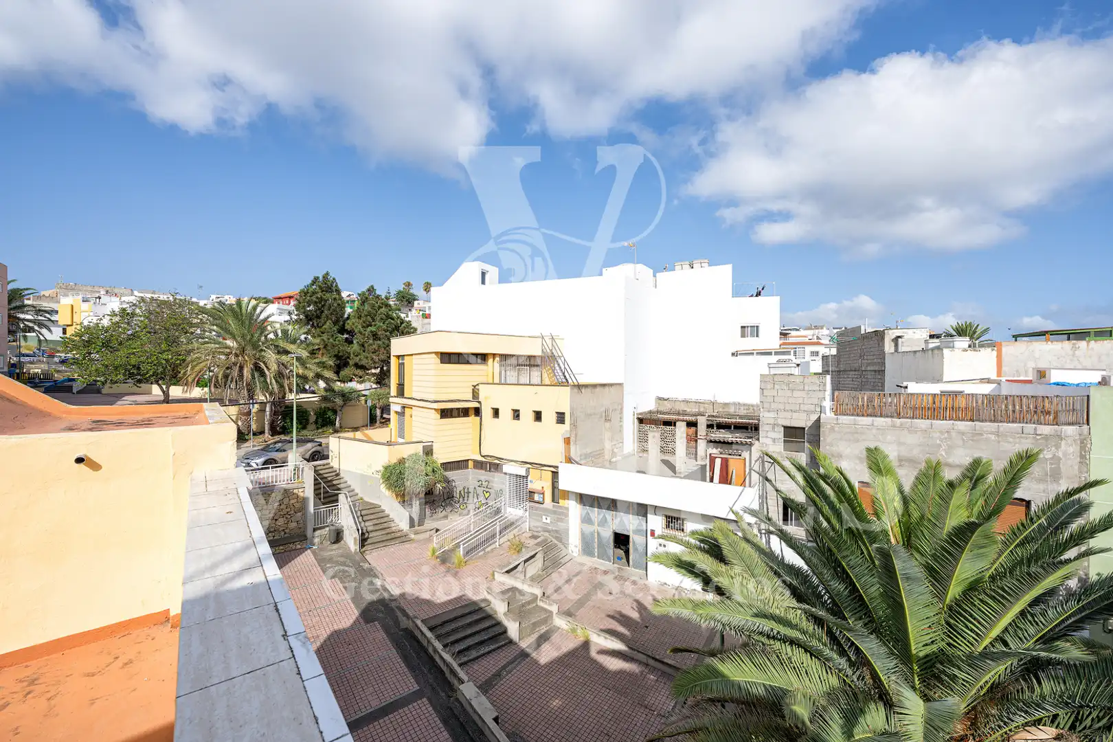 Vista exterior de Casa o xalet en venda en Las Palmas de Gran Canaria amb Terrassa