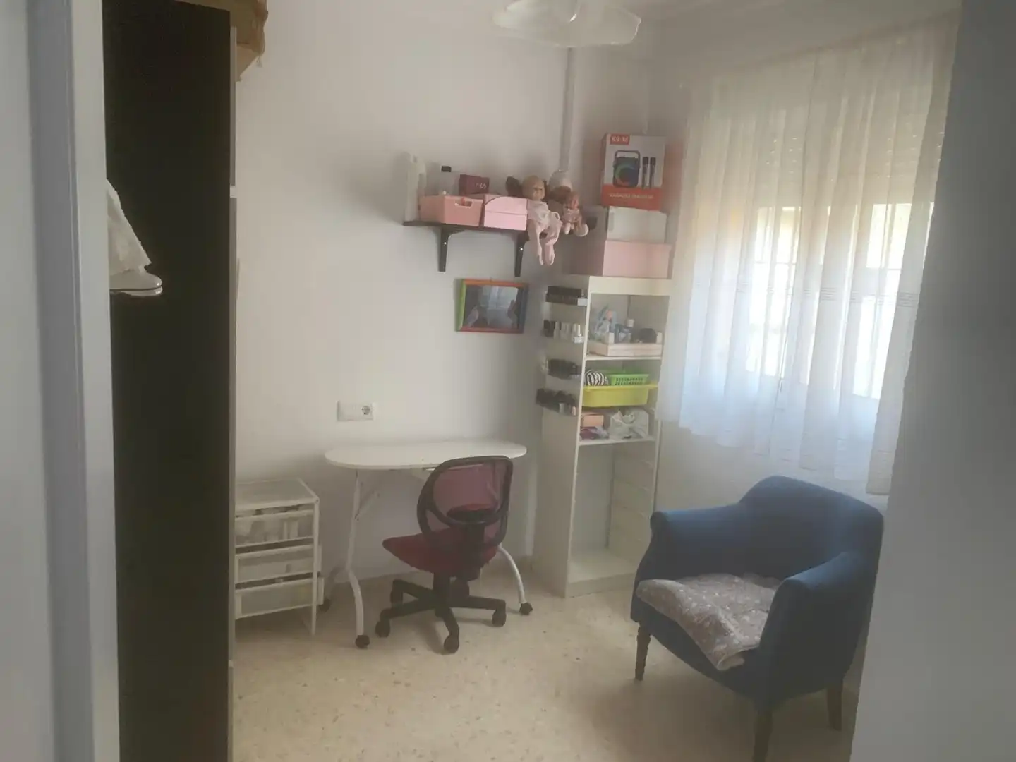 Dormitori de Casa adosada en venda en Sanlúcar de Barrameda amb Balcó