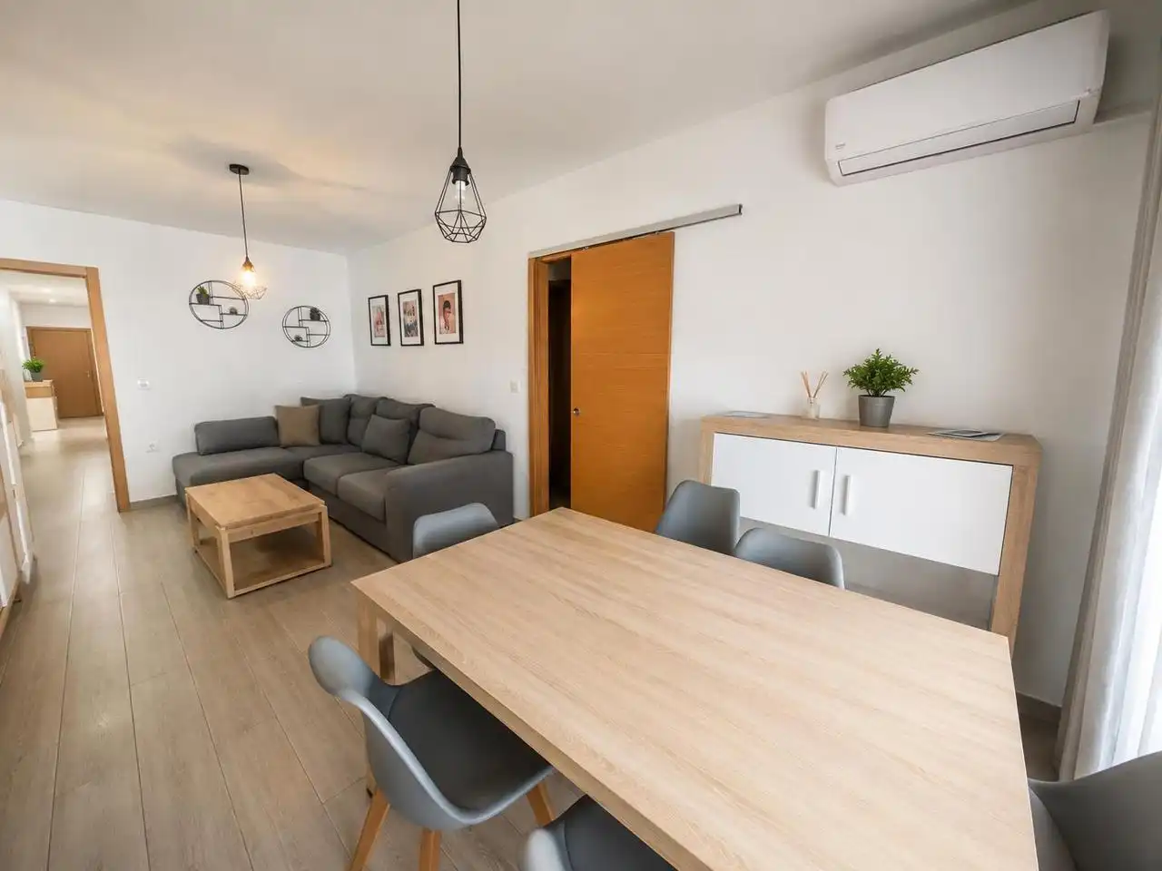 Living room of Flat for sale in Plasencia  with Air Conditioner and Terrace