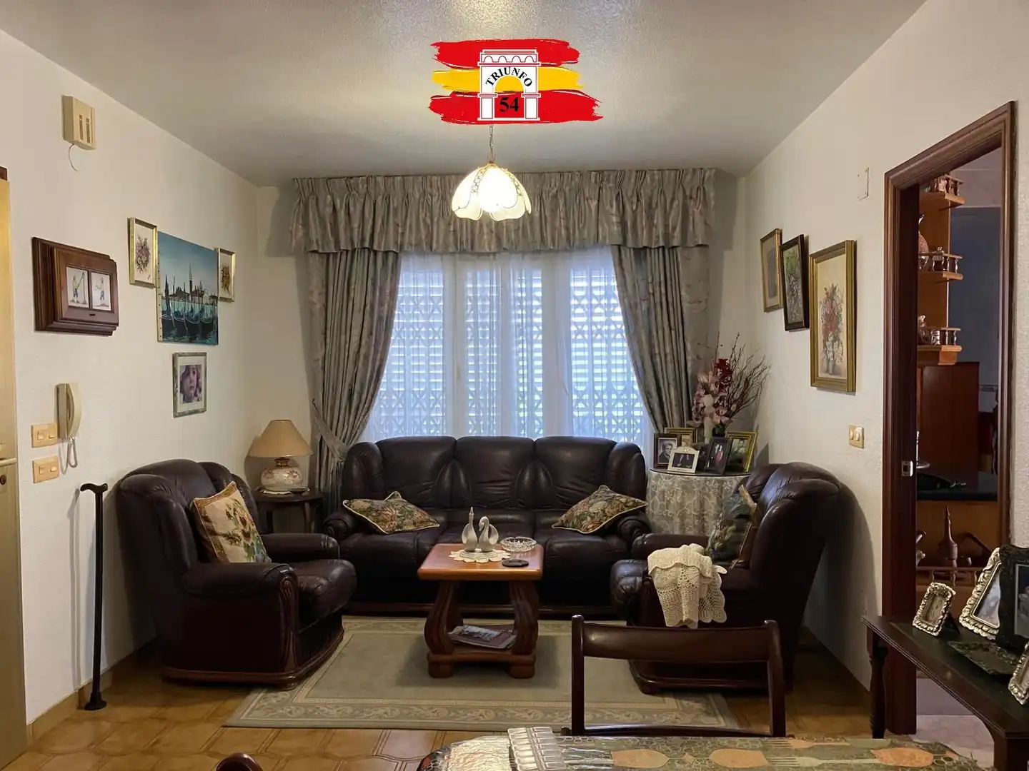 Sala d'estar de Casa o xalet en venda en Orihuela amb Aire condicionat, Calefacció i Jardí privat