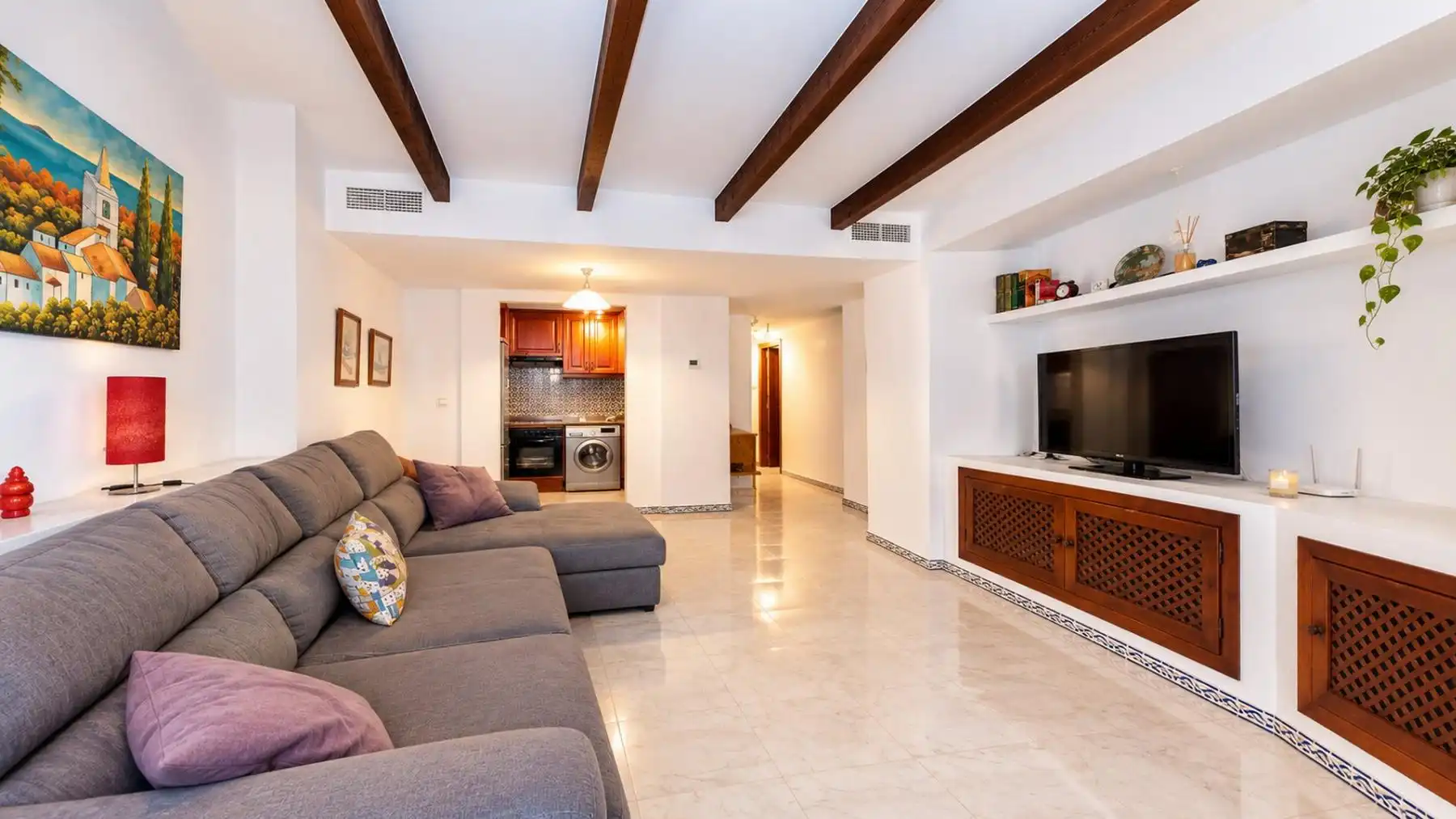 Apartment with pool for sale in Playa de los Locos, imagen 4