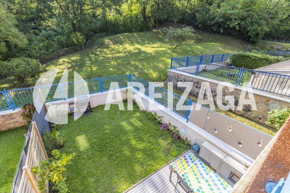 Garden of Single-family semi-detached for sale in Donostia - San Sebastián   with Heating, Private garden and Terrace