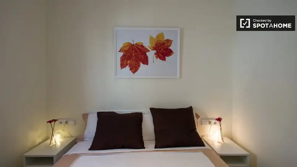 Habitación de Piso de alquiler en Barcelona con Aire acondicionado, Calefacción y Amueblado