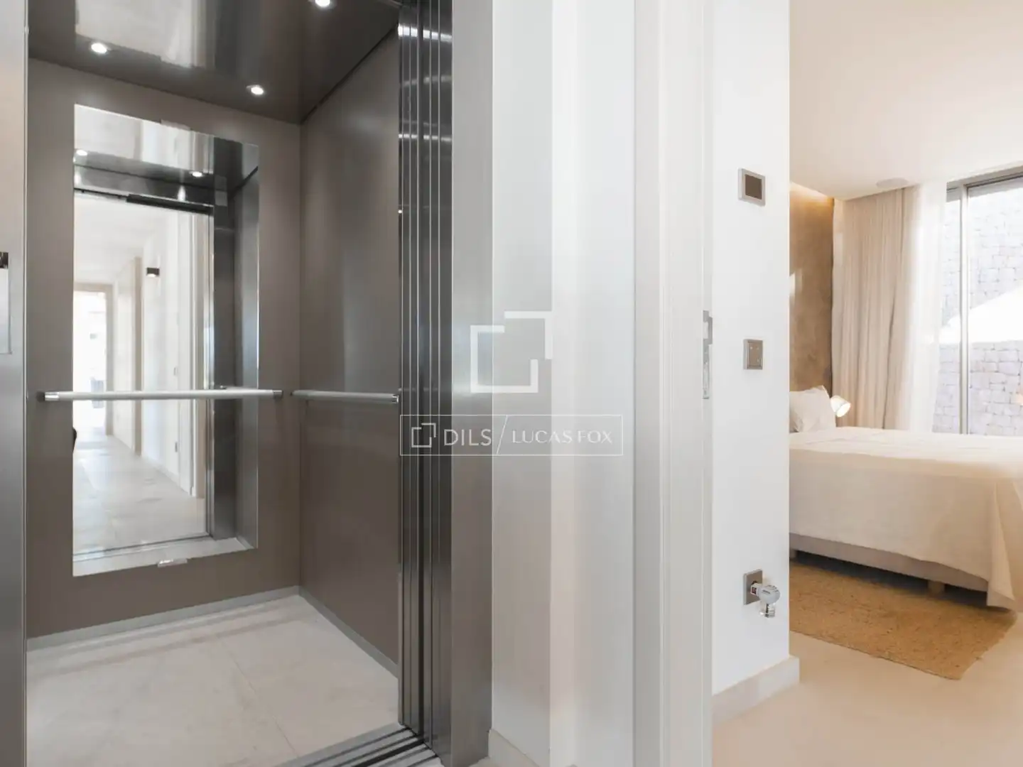 Casa o chalet en venta en Santa Eulària des Riu con Aire acondicionado, Jardín privado y Terraza