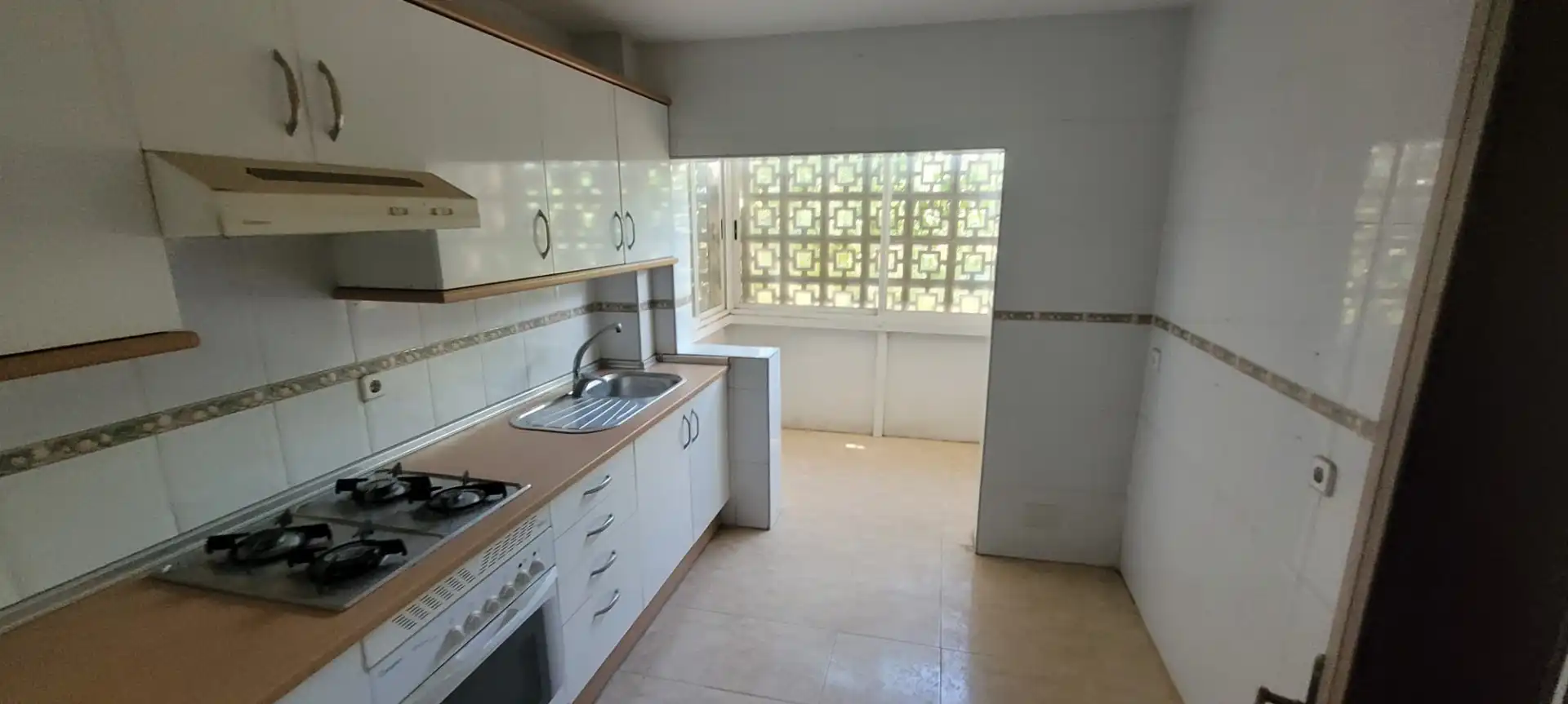 Cuina de Pis en venda en El Escorial amb Terrassa
