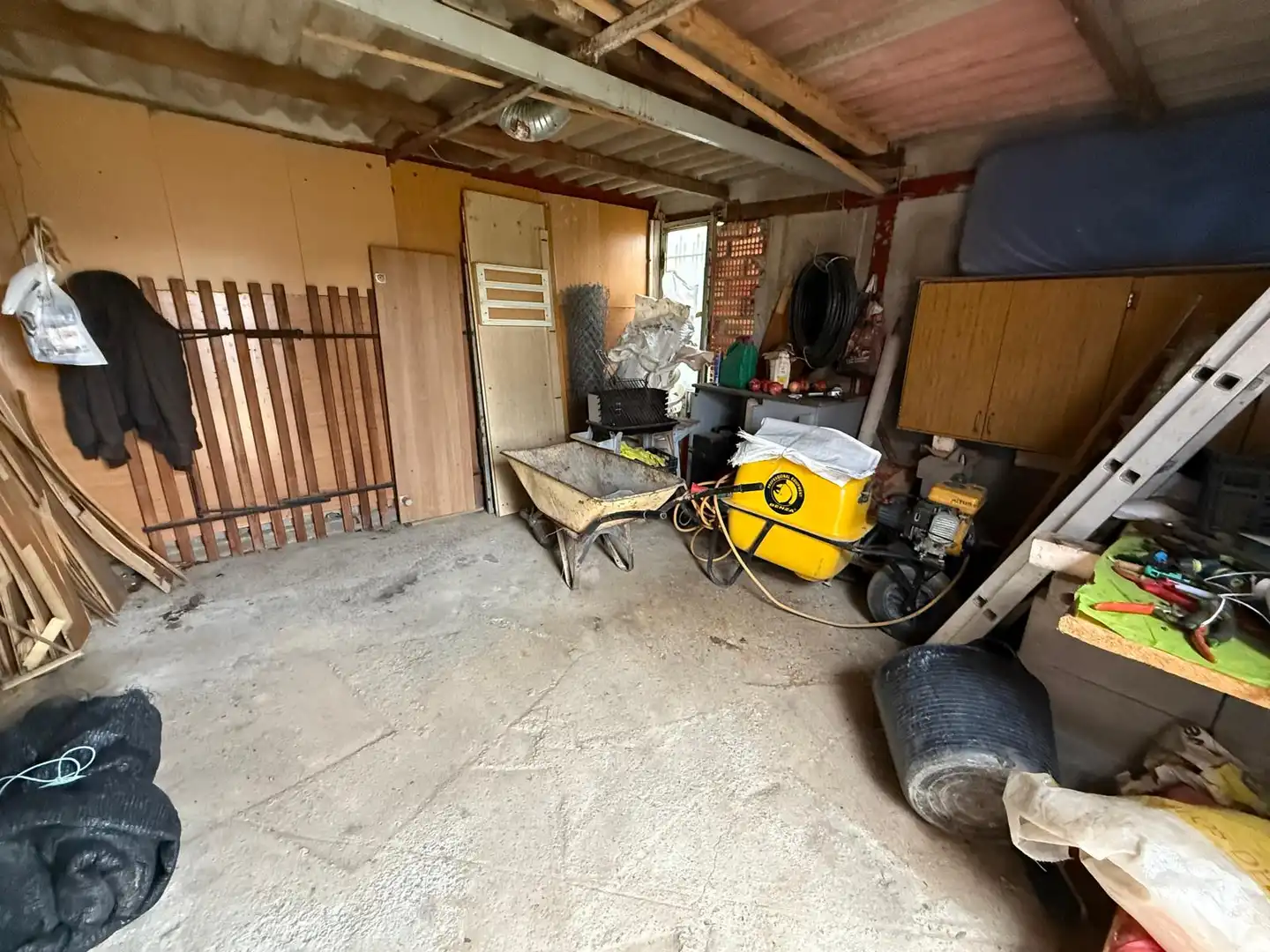 Finca rústica en venta en Torres de Segre con Jardín privado, Terraza y Internet