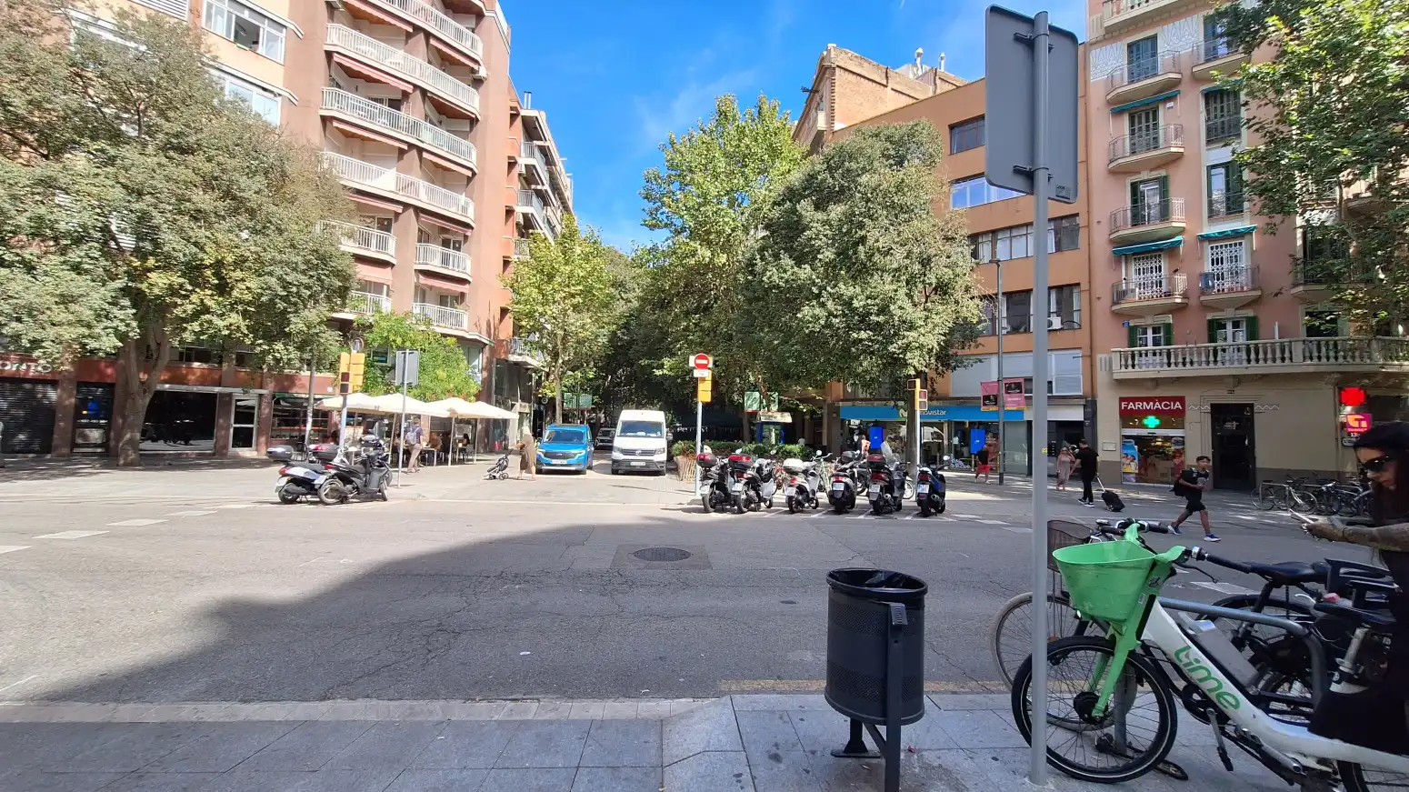 Local comercial en venda a Barcelona - CL VILADOMAT, imagen 27